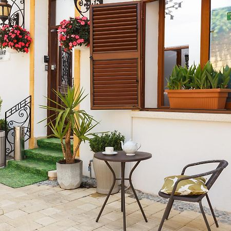 Homelike Guest House Kyrenia  Exterior foto