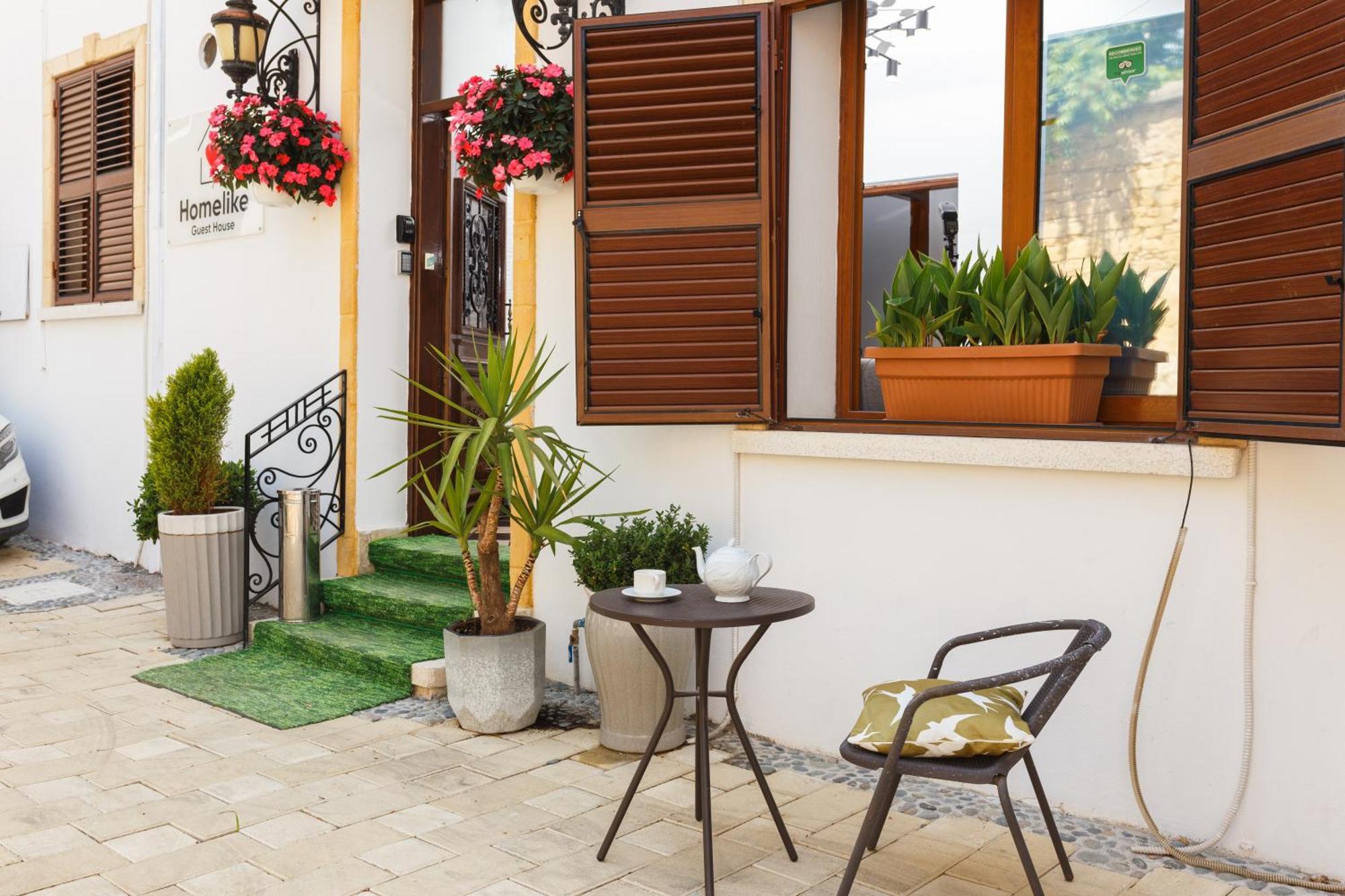 Homelike Guest House Kyrenia  Exterior foto